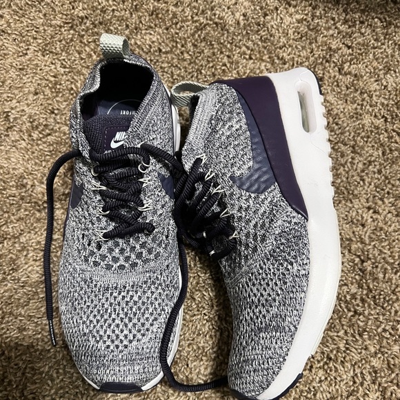 Air max Thea ultra - Picture 1 of 5